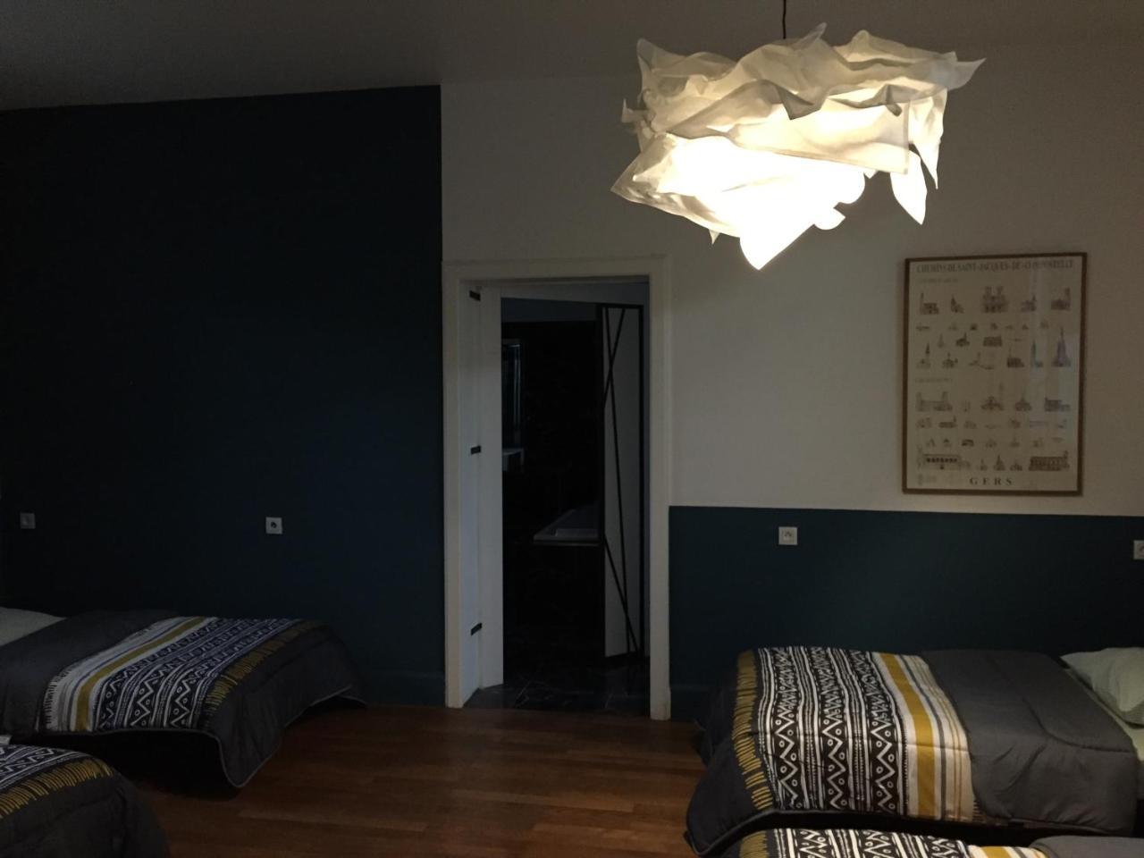 " Venez Dormir Chez Nous " #Condom#Gascogne#D'Artagnan#Armagnac#Le Bonheur Est Dans Le Gers Exterior photo